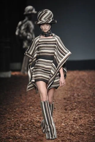 Look 13